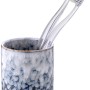 Blauer Wenko Zahnputzbecher Rosali aus Keramik mit zwei Zahnbürsten.