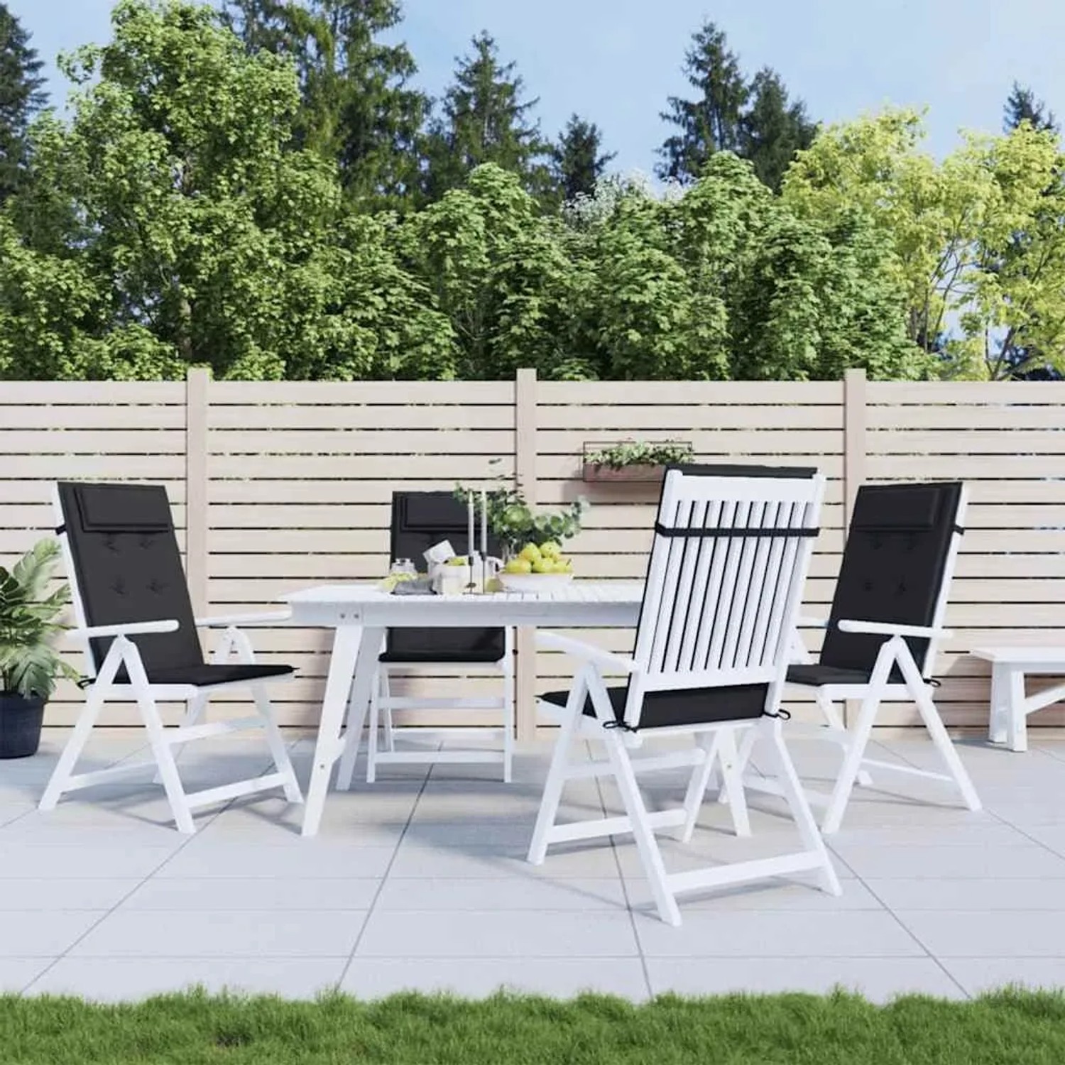 4er-Set schwarze Hochlehner Auflagen aus Oxford-Gewebe für Gartenstühle.