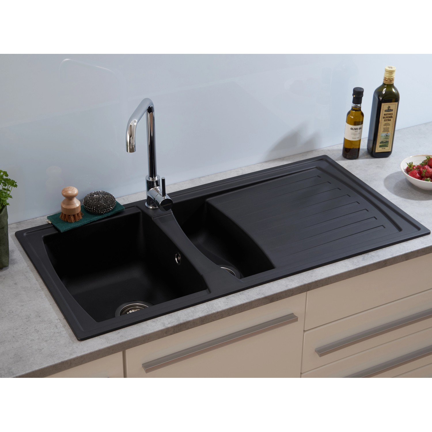 Respekta Einbauspüle Boston, 100x50 cm, Schwarz, mit Restebecken und Abtropffläche.