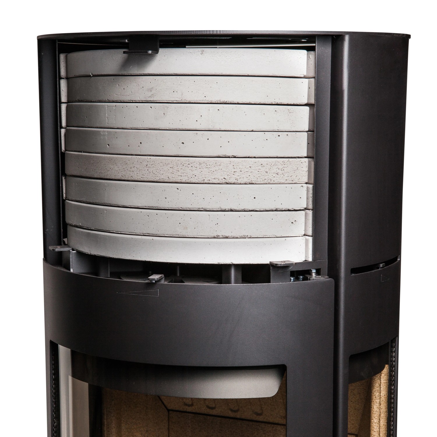 Detailansicht Aduro Kaminofen 9, Stahl schwarz, 6 kW, mit Speichersteinen.