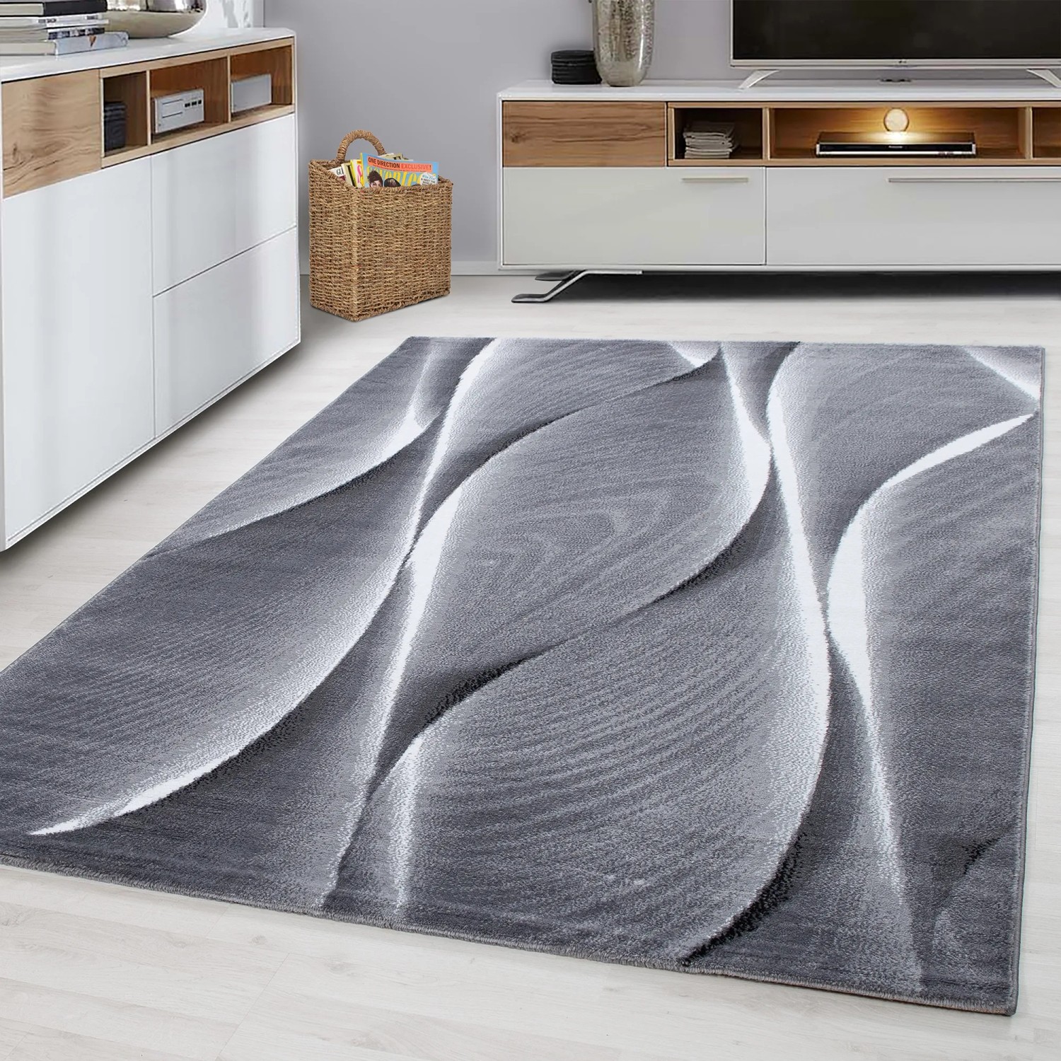 Ayyildiz Kurzflorteppich Parma 9310, 240x340 cm, schwarz mit modernem Wellenmuster.