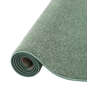 Gerollter, mintgrüner Hochflor-Teppichläufer (80x160cm) der Marke Snapstyle.