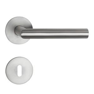 SOTECH Türdrückergarnitur THORE Edelstahl SS304 mit Flachrosetten und Magnetischer Cliptechnik Buntbart BB mit Befestigungsmaterial