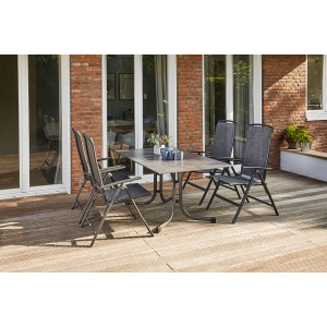 Siena Garden Dining-Set Livorno, 5-teilig mit Klapptisch und Klappsesseln auf einer Terrasse.