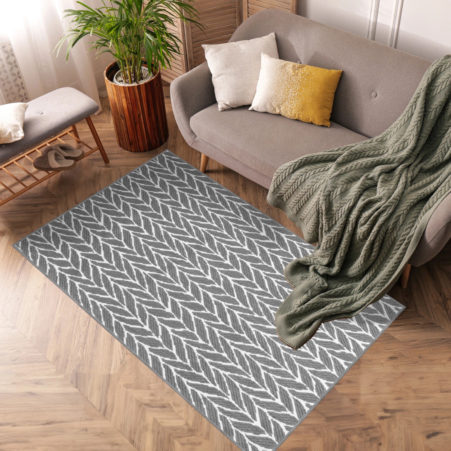 Grauer Primaflor In- & Outdoorteppich mit Zopfmuster, 160x220 cm. Kurzflorteppich für Balkon und Terrasse.