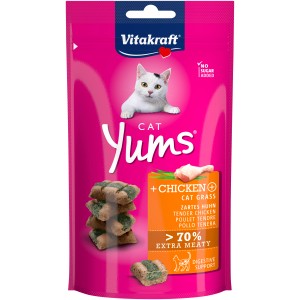 Vitakraft Cat Yums Huhn & Katzengras, saftige Katzensnacks im pinken Beutel.