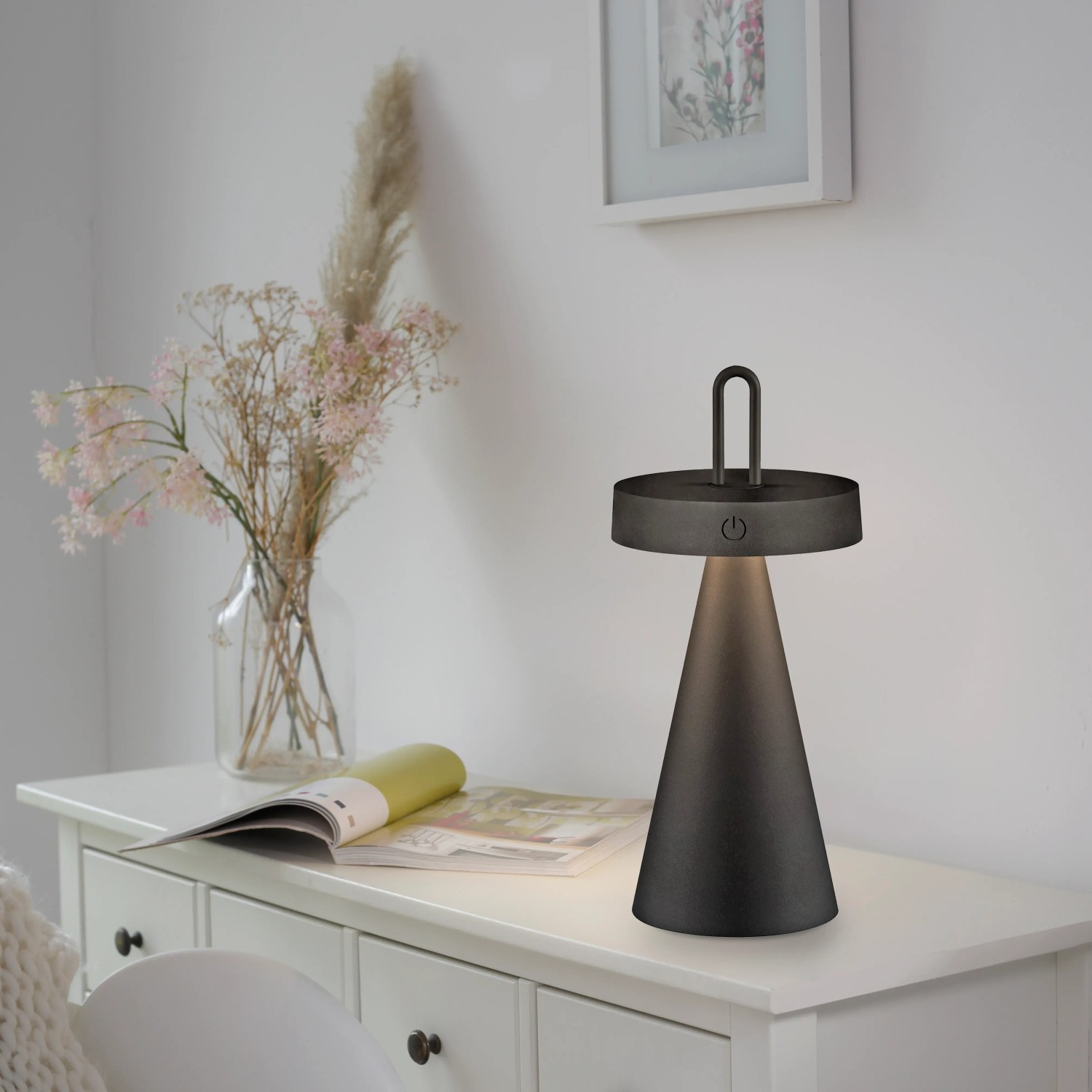 Schwarze LED-Akku-Tischleuchte Alwa, dimmbar, für Innen & Außen. Dekoleuchte für stimmungsvolles Licht.