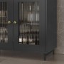 Grauer Vicco Waschbeckenunterschrank Malte (60 cm) mit geriffelten Glastüren und goldenen Griffen.