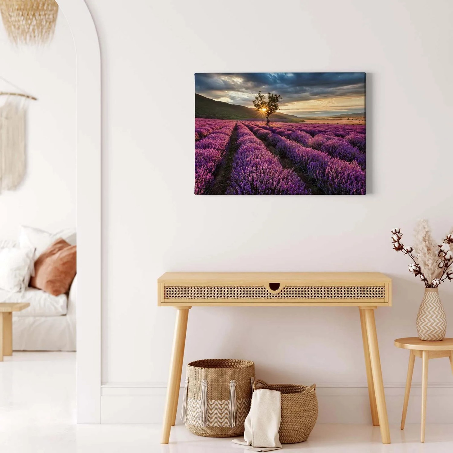 Leinwandbild Lavendelfeld im Sonnenuntergang, lila Wandbild für Wohn- und Schlafzimmer.