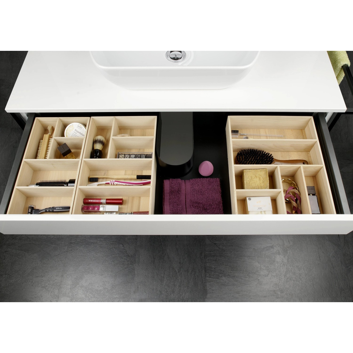 Fackelmann Schubladen-Box aus Buche mit Fächern zur Badmöbel-Organisation.