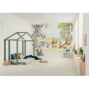Kinderzimmer mit Winnie Puuh Fototapete "Walk Together" von Komar, bunte Disney-Figuren im Wald.