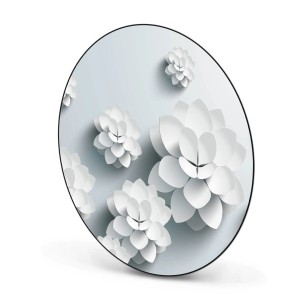 Runde, schwarze Magnettafel mit Lotusblüten-Motiv als Wanddekoration.
