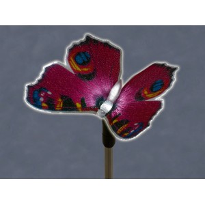 LED-Solarspieß Sagli Pink: Dekorative Solar-Deko mit pinkem Schmetterling für Garten und Balkon.