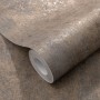 Erismann Vliestapete Elle Decoration 4 Shiny Concrete Taupe Hell mit Schwammoptik.