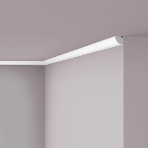 Weiße NOEL & MARQUET NMC QR Eckleiste/Zierleiste (2m) an Wand und Decke.
