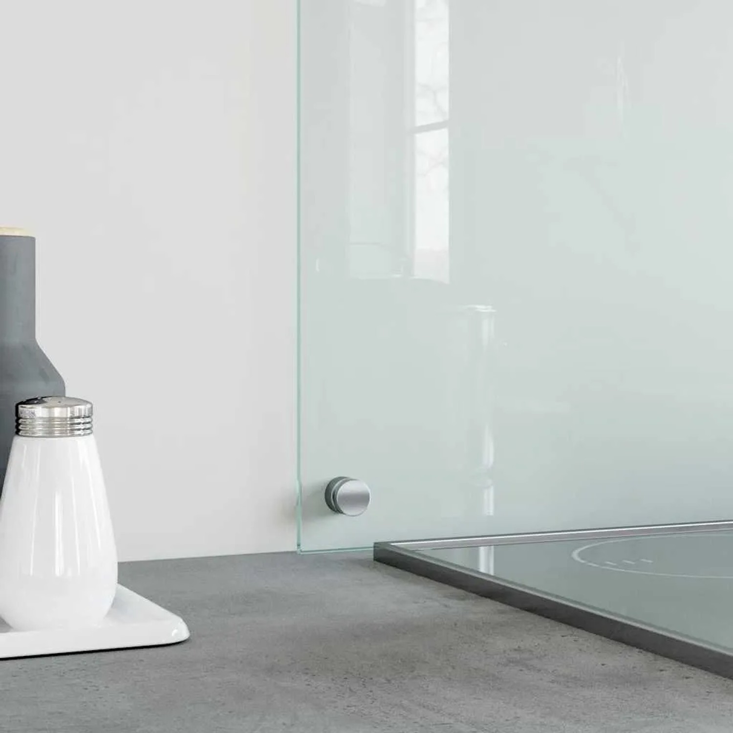 Transparente vidaXL Küchenrückwand aus Hartglas (80x50 cm) schützt vor Spritzern.