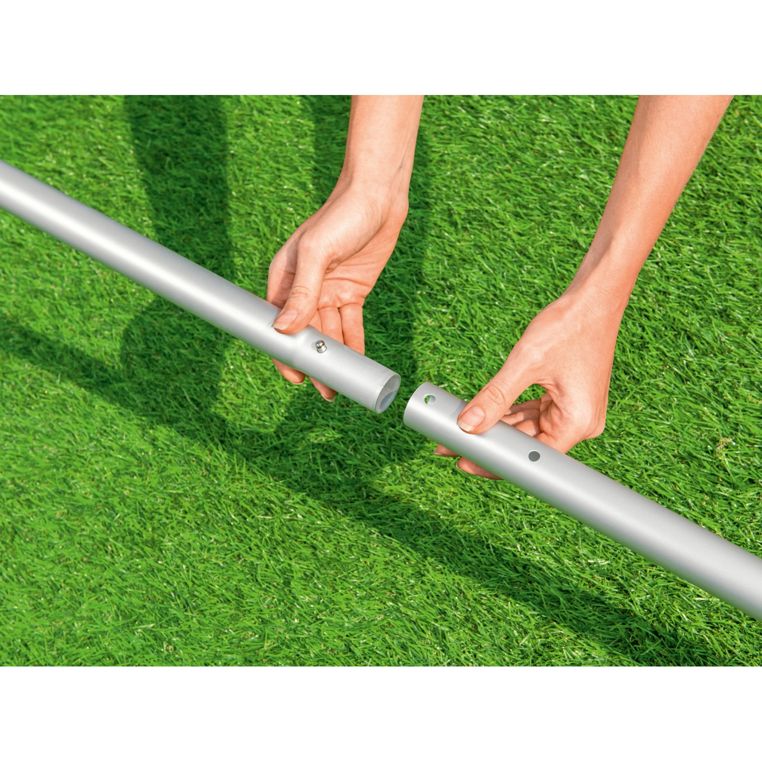 Bestway Pool Teleskopstange, 104-457 cm, Aluminium, zum Reinigen von Pools.