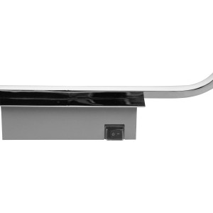 Detailaufnahme der Trio LED-Wandleuchte Gianni in Chrom mit Schalter.