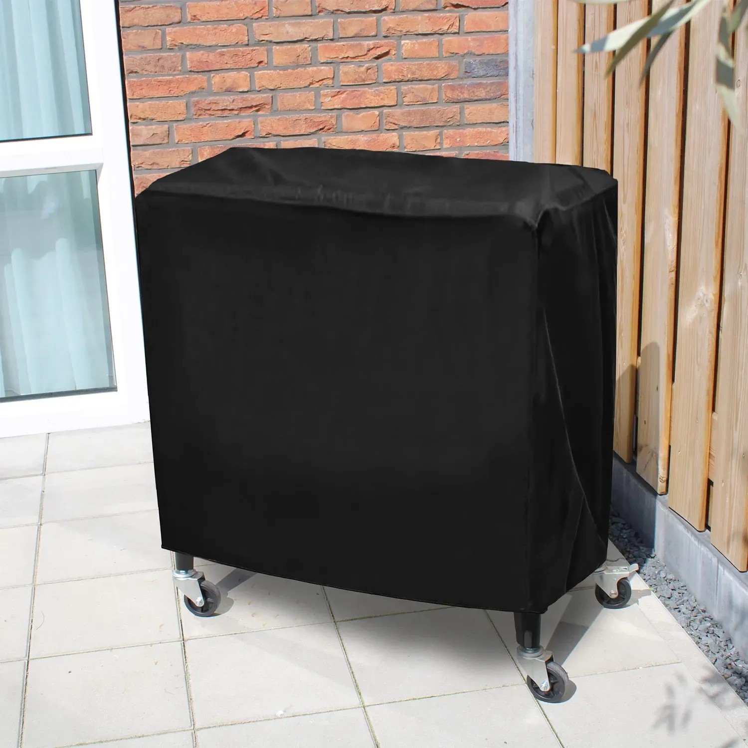 Axi Kühlwagenabdeckung aus Polyester, schwarz, schützt Ihre Kühlbox vor Wind und Wetter.