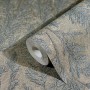 Marburg Vliestapete Natural Opulence Floral Platin: Rolle mit floralem Muster in Platin und Blau.