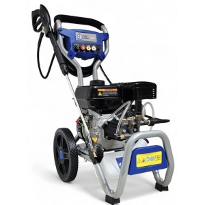 DeTec. Hochdruckreiniger mit Benzinmotor, 200 Bar, Flächenreiniger und Rädern.