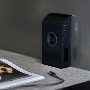 SOTECH Unterbau Anbausteckdose Schwarz mit Schuko 2x Euro und 2x USB