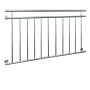 Glänzender, silberner ECD Germany Französischer Balkon mit 11 Füllstäben.