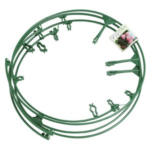 3er Set verstellbare Staudenhalteringe aus grünem Kunststoff zur Pflanzenstützung.