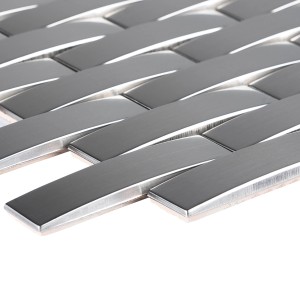 Mosaikfliese aus Edelstahl, 29x28 cm, für den Innenbereich.