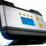 Mini-Luftkompressor KPS-7/12 A mit LED-Leuchte und LCD-Anzeige für Pannenhilfe.