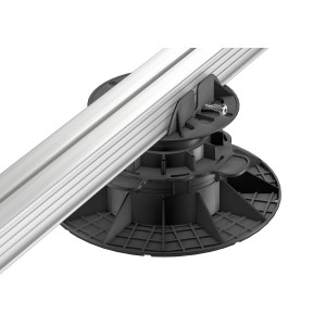 Verstellbares GS Terrassen Stelzlager Pro, 470-570 mm, schwarz, mit Aluprofil für Terrassendielen.