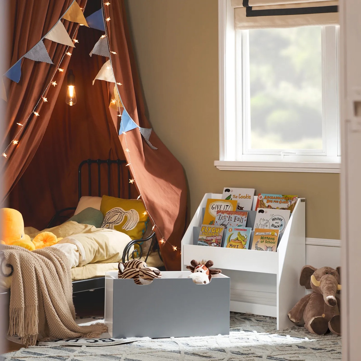 SoBuy Kinder Bücherregal KMB17-HG mit Spielzeugtruhe, 3 Ablagen, weiß. Kinderzimmer.