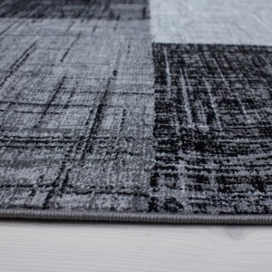 Ayyildiz Kurzflorteppich Plus 8001, 80x300 cm, schwarz mit modernem Muster.