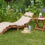 3-teiliges Gartenliegen-Set Ipanema aus Eukalyptusholz mit Liege, Hocker und Auflage in Grün-Beige.