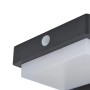 Detailaufnahme: Schwarze Lindby LED Solar-Wegeleuchte Eleazar mit Bewegungsmelder.