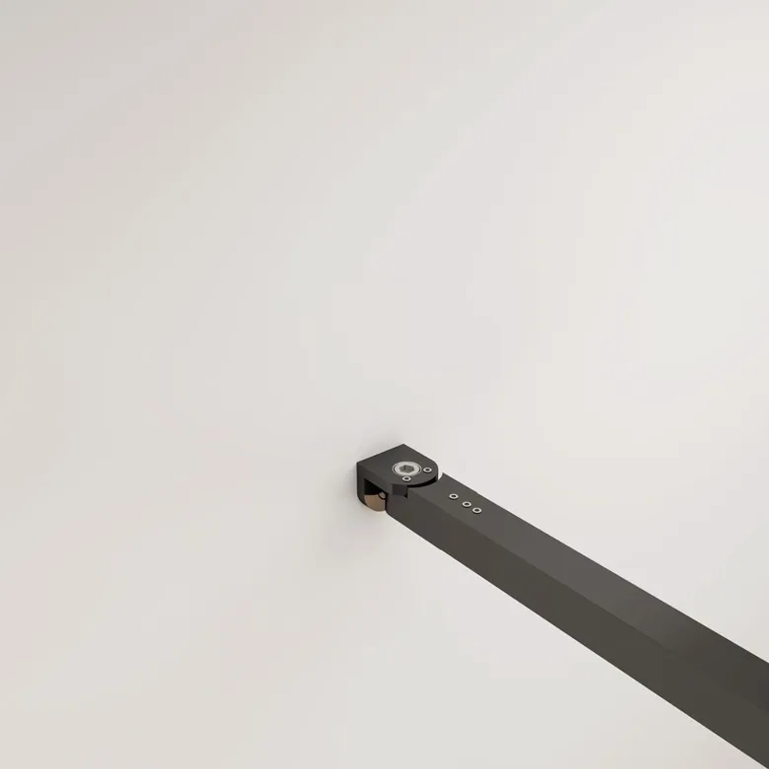 Schwarzes Duschwand-Profil mit ausziehbarer Stabilisierungsstange für Walk-In Dusche.