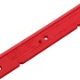 Rote Bohrschablone für Hohlwanddosen mit Markierungen für 71/91mm Abstand.