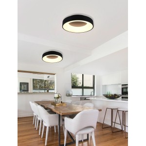 Zwei Trio LED Deckenleuchten Girona, schwarz matt, in modernem Esszimmer.