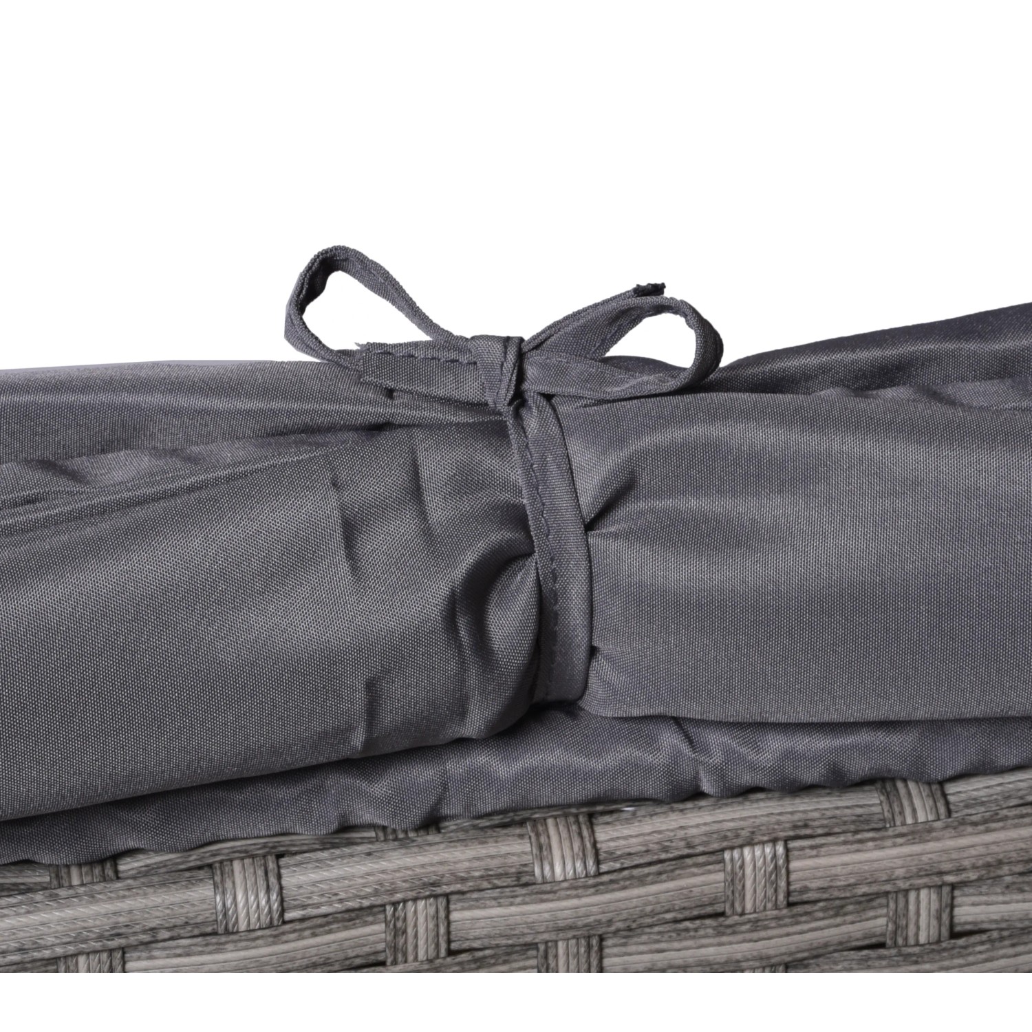 Detailaufnahme: Anthrazitfarbene Polster der Garden Pleasure Relax-Lounge Saint-Tropez.