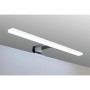 Moderne LED Badleuchte in Chromoptik, 45cm, zur Montage am Spiegel, Schrank oder Wand.