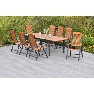 Merxx Athos 9-tlg. Gartenmöbel-Set mit Ausziehtisch und 8 Klappsesseln aus Akazienholz und Aluminium.
