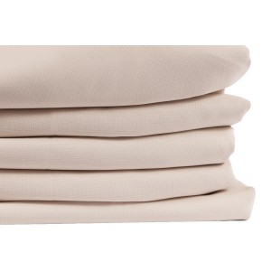 Gestapelter Moondream Lärmschutzvorhang in Sand, 260x145 cm, mit Faltenband. Blickdicht und energiesparend.