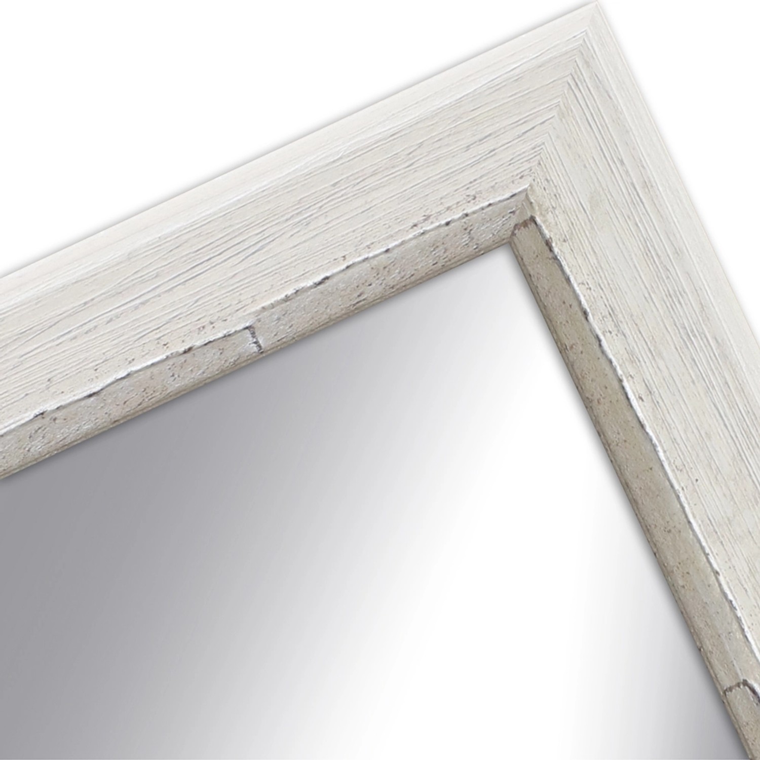 Detailaufnahme Wandspiegel H640, weißes Massivholz im Shabby-Chic Stil, 36x96 cm.