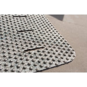 Anthrazitfarbene Astra Türmatte Perfo Rips, 40x60 cm, mit Rillenstruktur.