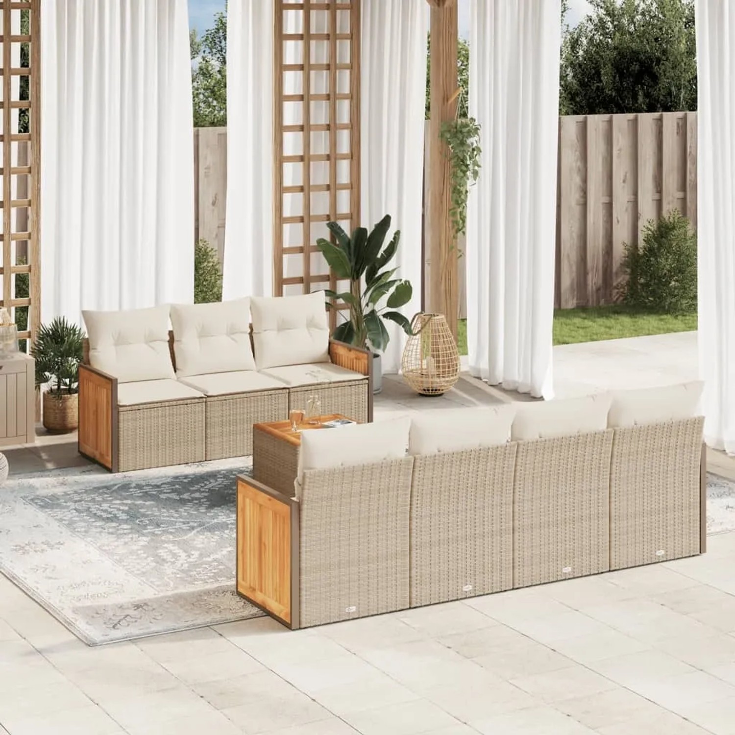 Beige 8-tlg. Garten-Sofagarnitur aus Poly Rattan mit Kissen für Terrasse und Garten.