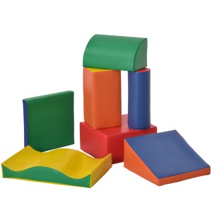 Buntes HOMCOM Kinder Softplay Baustein Set aus PU und EPE, verschiedene Formen.