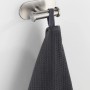 Wenko Wandhaken Turbo-Loc Edelstahl Duo Orea Matt mit Handtuch, zur Wandmontage ohne Bohren.