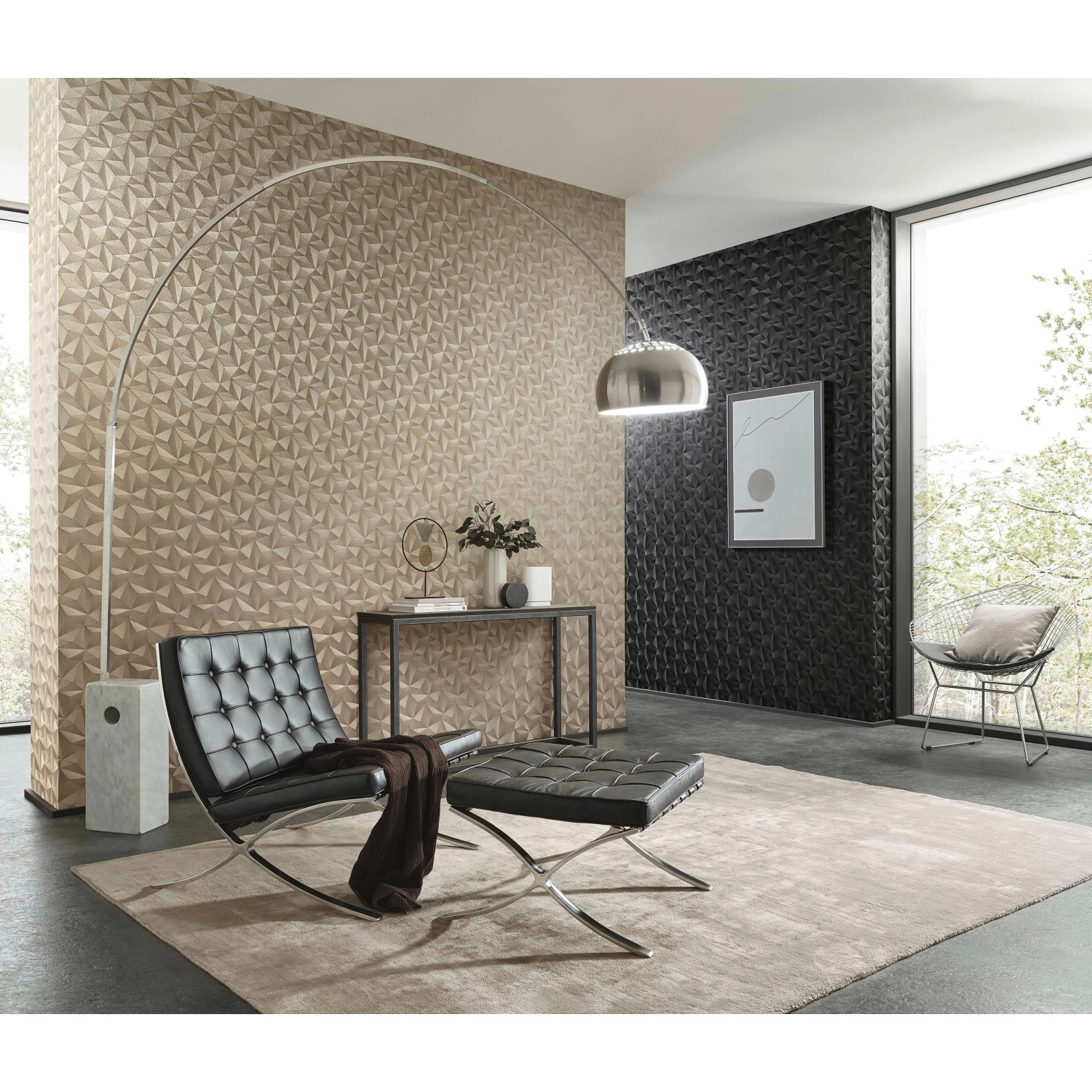 Wohnraum mit goldener 3D Grafik Vliestapete Spotlight von Erismann, moderne Raumgestaltung.