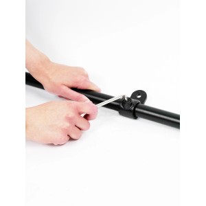 Befestigungsring, schwarz matt, für Stahlrohr (Ø 2,7 cm) wird mit Inbusschlüssel montiert.