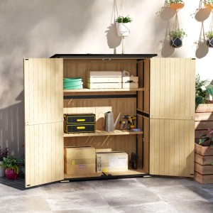 Offener Outsunny Gartenschrank aus Tannenholz mit Werkzeug und Gartenzubehör.